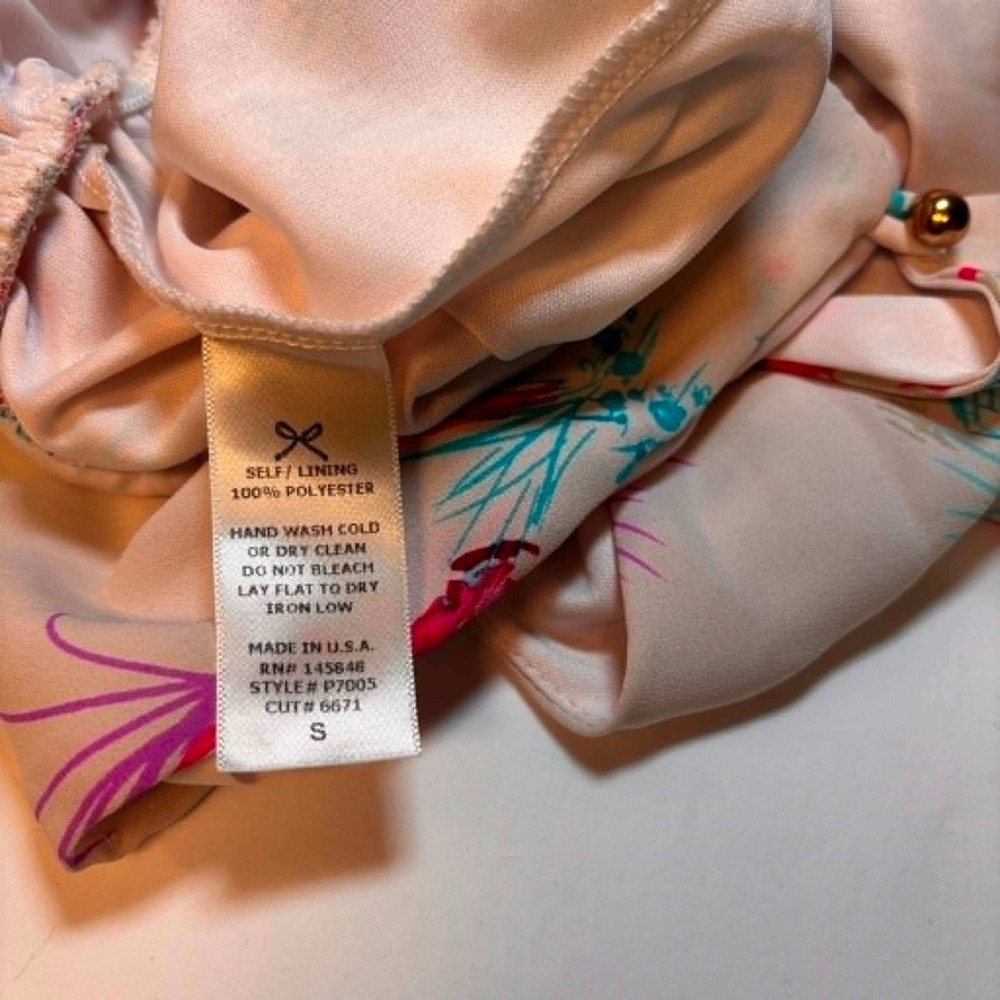 Everly Flamingo Print Halter Romper Cream Pink Tropical Size Small - Picture 8 of 8